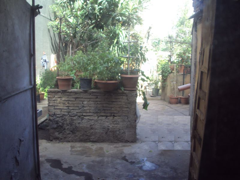 Misterbianco - via Archimede - vendesi casa semindipendente con giardino 80 mq.